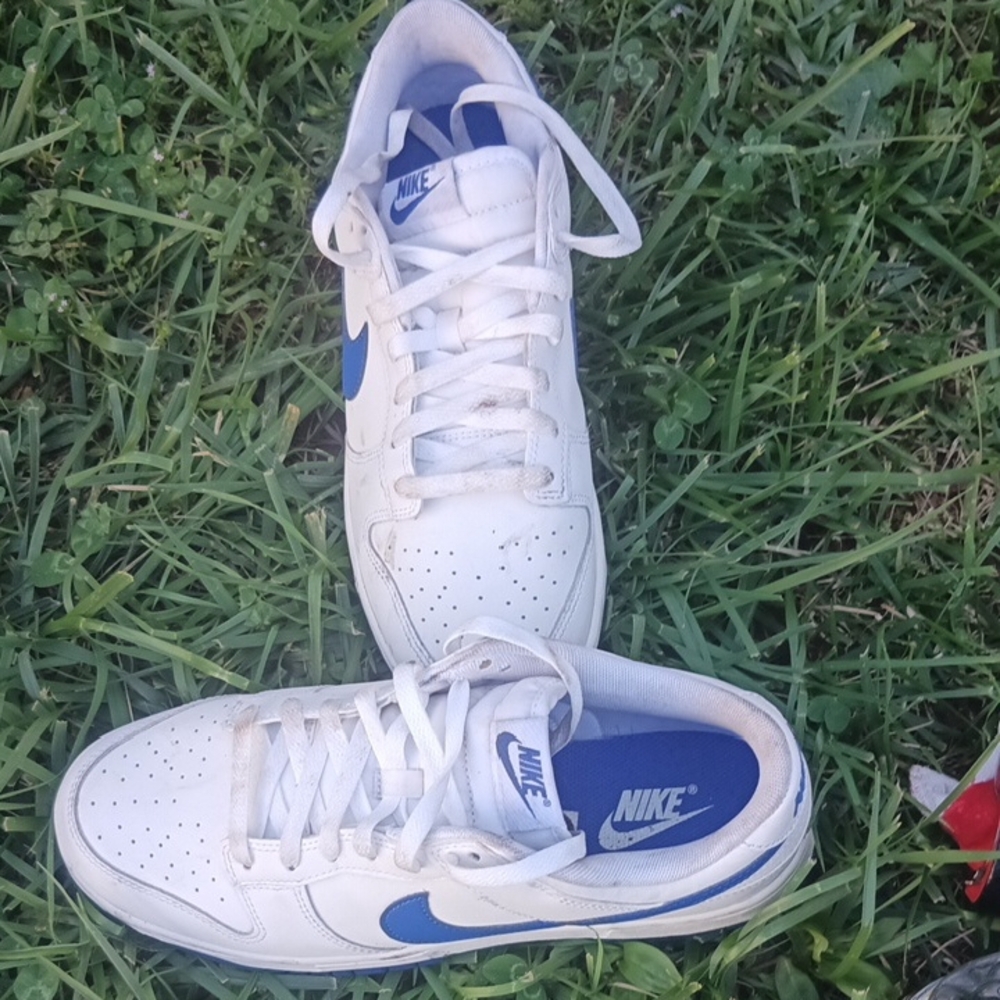 Nike White and Blue Sneakers Classic Design